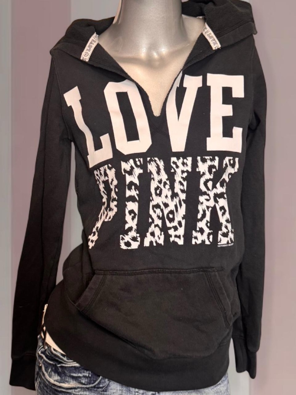 PINK Victoria’s Secret Vintage Y2K Hoodie